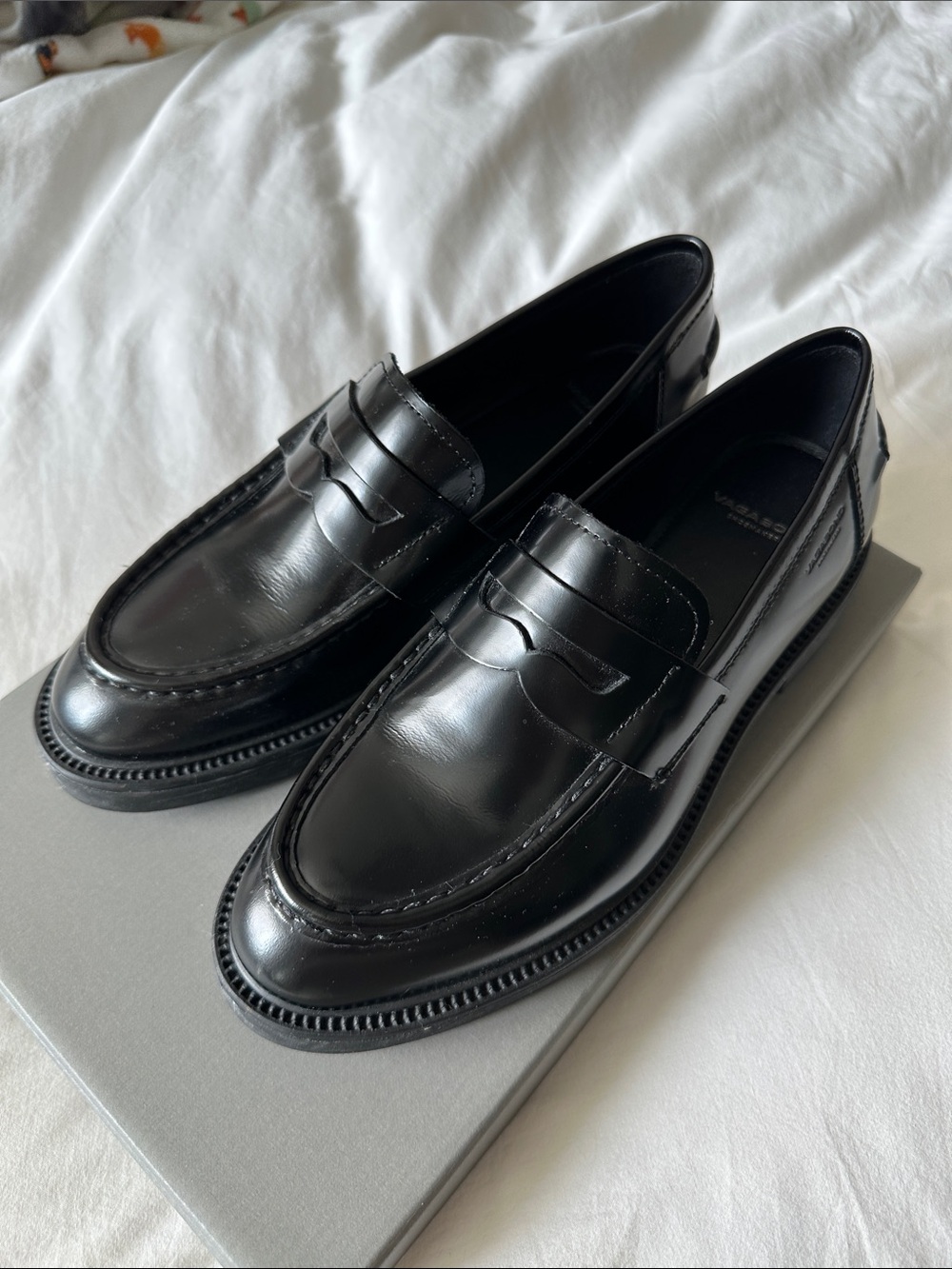 Vagabond Alex Loafers Black